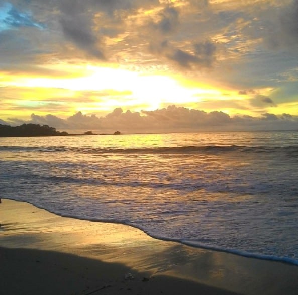 pantai santolo sunset